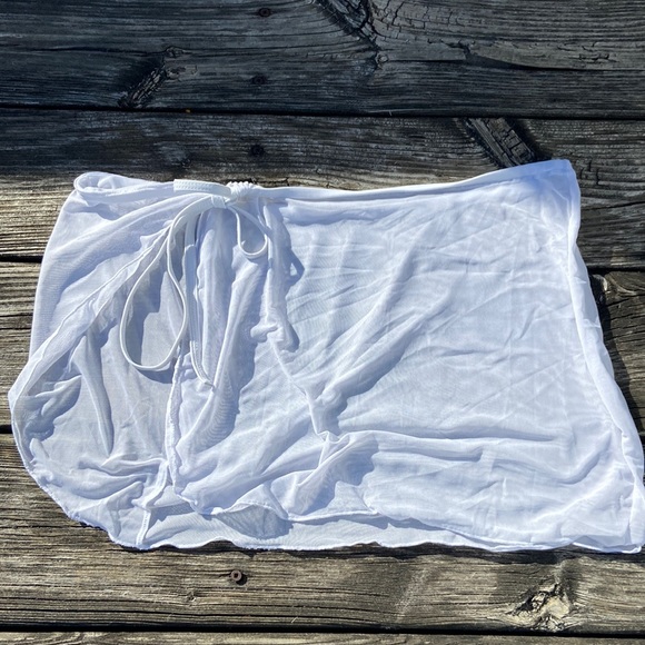 Beach sarong - Picture 1 of 1